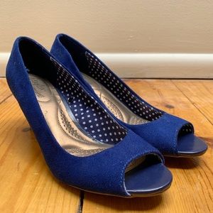NWOT Dexflex Comfort | Navy Blue Open Toe WedgeS